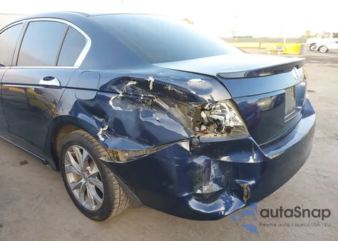 2008 Honda Accord 2.4 Lx z USA, uszkodzony, nr VIN JHMCP26368C061139